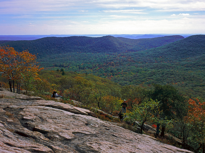 Best hikes 2025 bear mountain