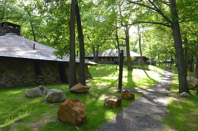 Bear Mountain Stone Cottages