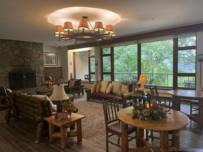 Bear Mountain Overlook Lodge