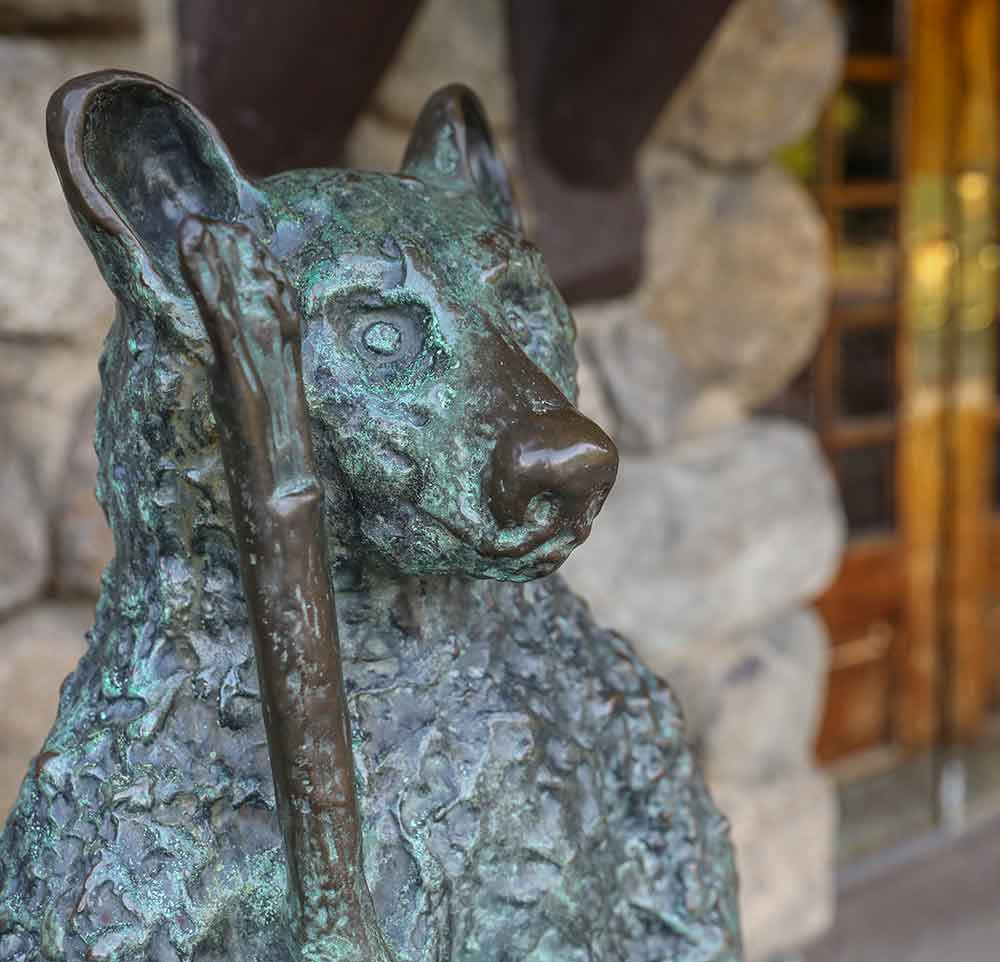 Bear Mountain Bear Statue
