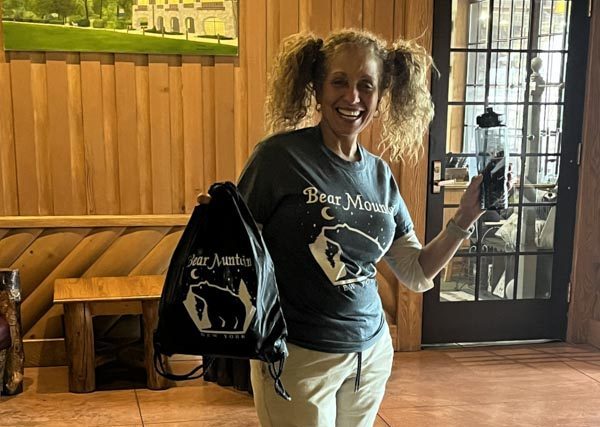 Bear Mountain Souvenir Pack