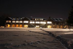 Bear Mountain Inn During Winter