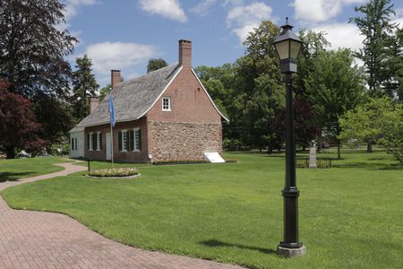 Dewint House